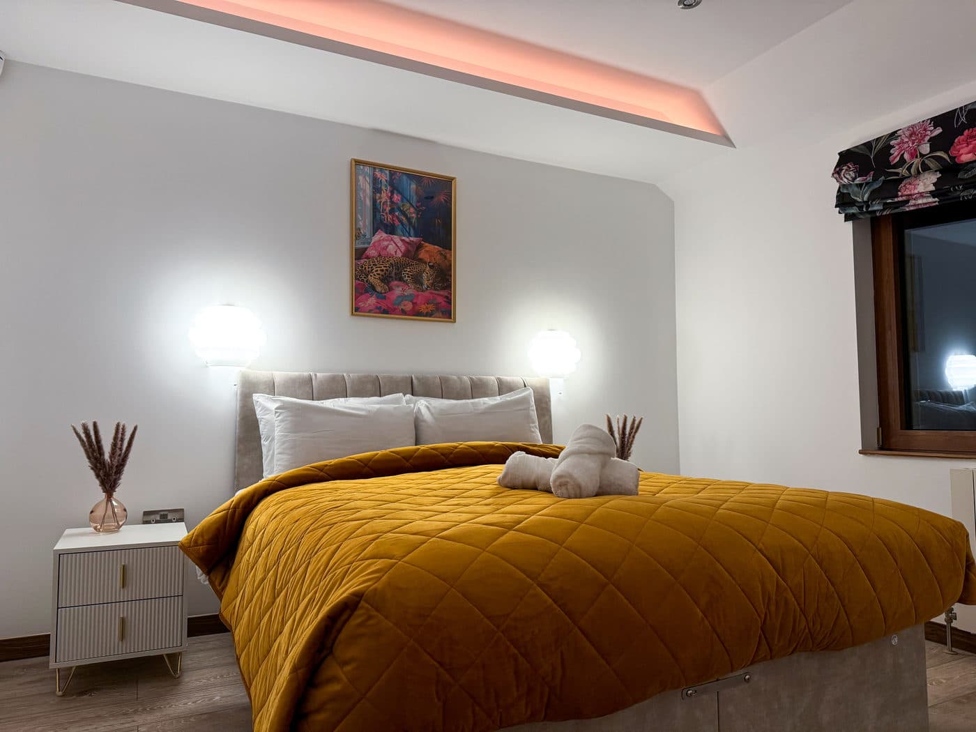 Luxury Spa Retreat in UK: Unique & Vibrant Stay by City Dreams